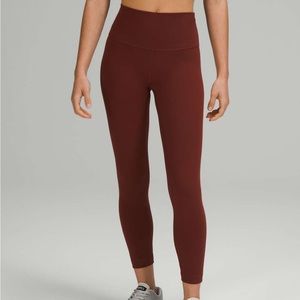 NWT Wunder Train 25” Date Brown Lululemon Leggings